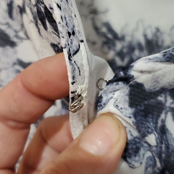 Free People Romper with Button Down Back and Long Sheer Sleeves Size S - Picture 5 of 16